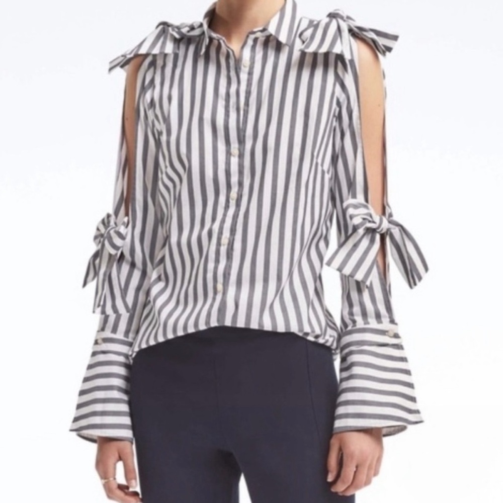 Banana Republic Gray White Striped Bow Tie Sleeve Button Up Blouse
